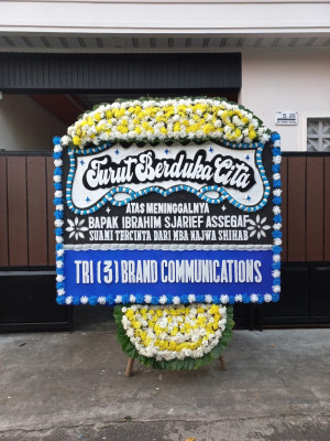 Papan Bunga Duka di Buniayu